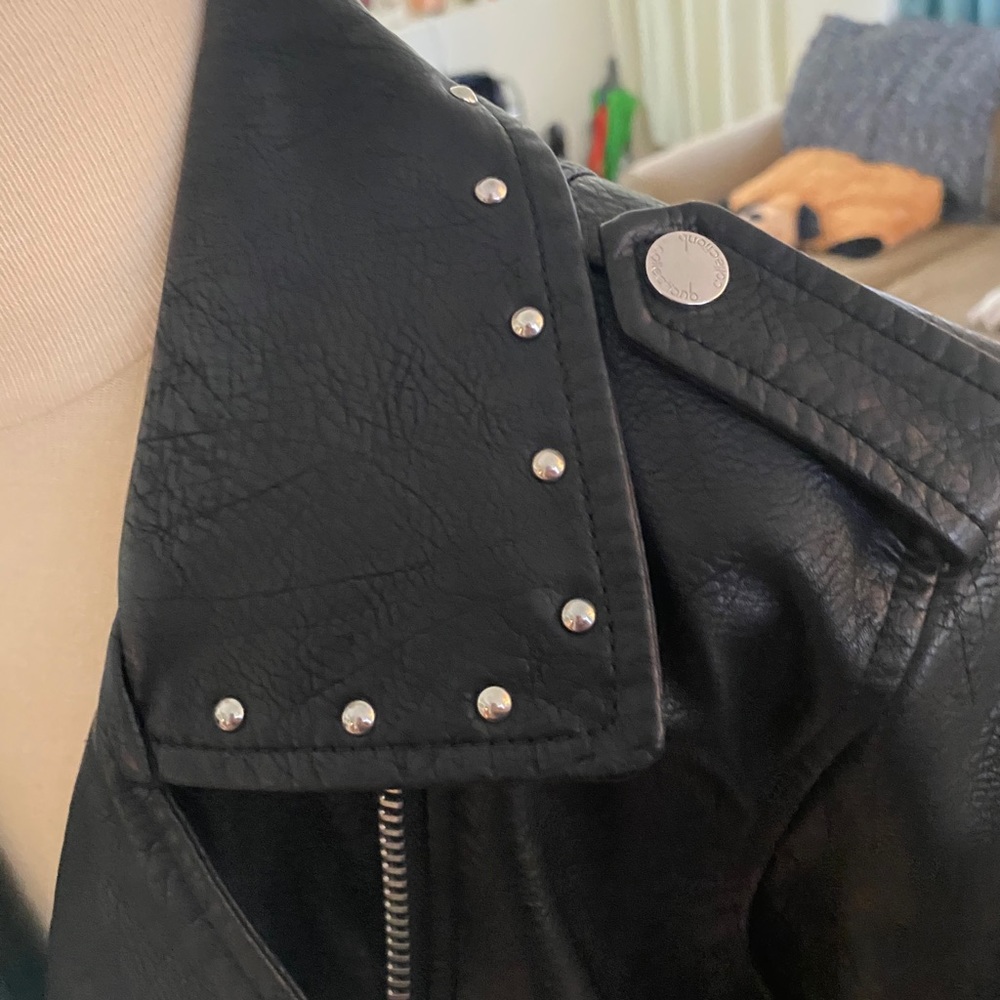 Faux Leather jacket - Picture 5 of 5